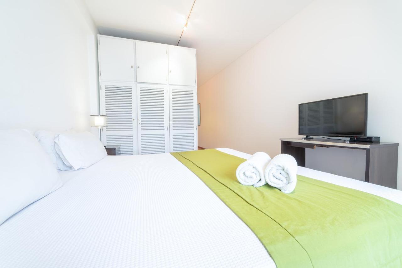 Callao Plaza Suites Buenos Aires Exterior foto